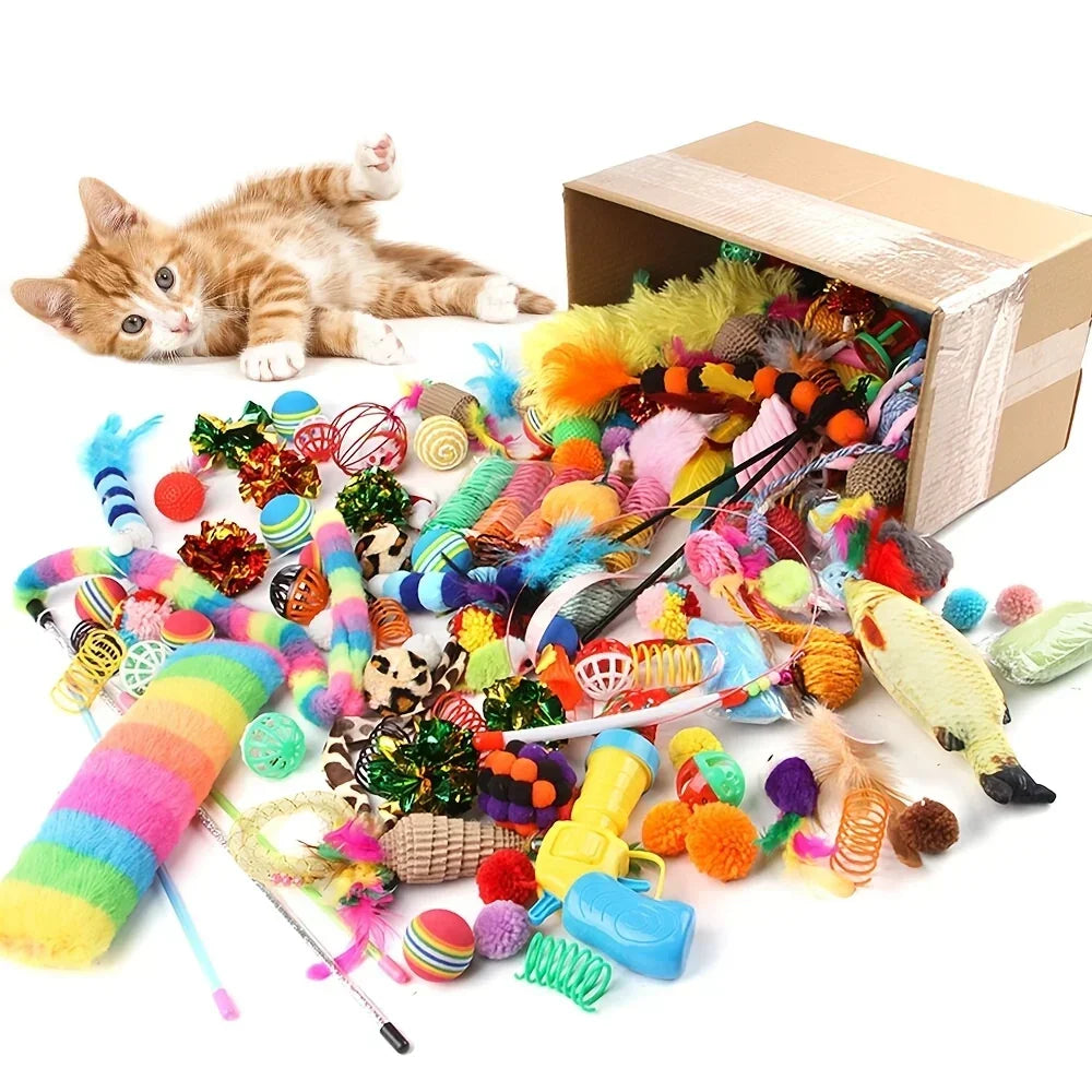 Gemischtes Katzenspielzeug-Set, 56 Stück/28 Stück/14 Stück. Eine Kombination aus verschiedenen Plastik- und Plüschtieren, geeignet für mehrere Katzen zum Spielen